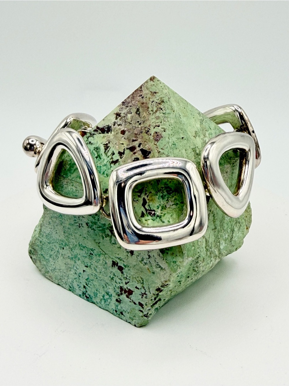 Vintage Polished Sterling Silver Puffy Geometric Design Toggle Bracelet - Signed